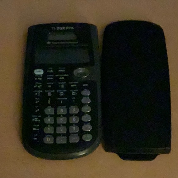 Tl - 36XPRO TEXAS INSTRUMENT CALCULATOR. - Picture 2 of 4